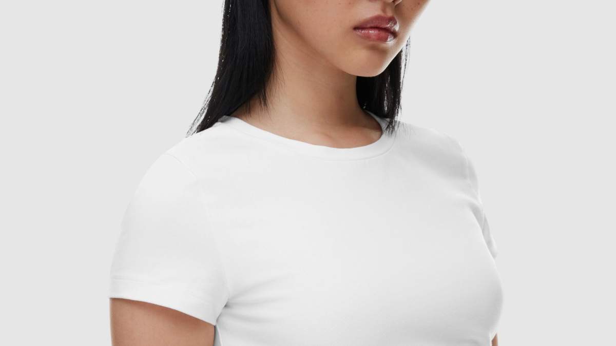 best-white-t-shirts-for-women-